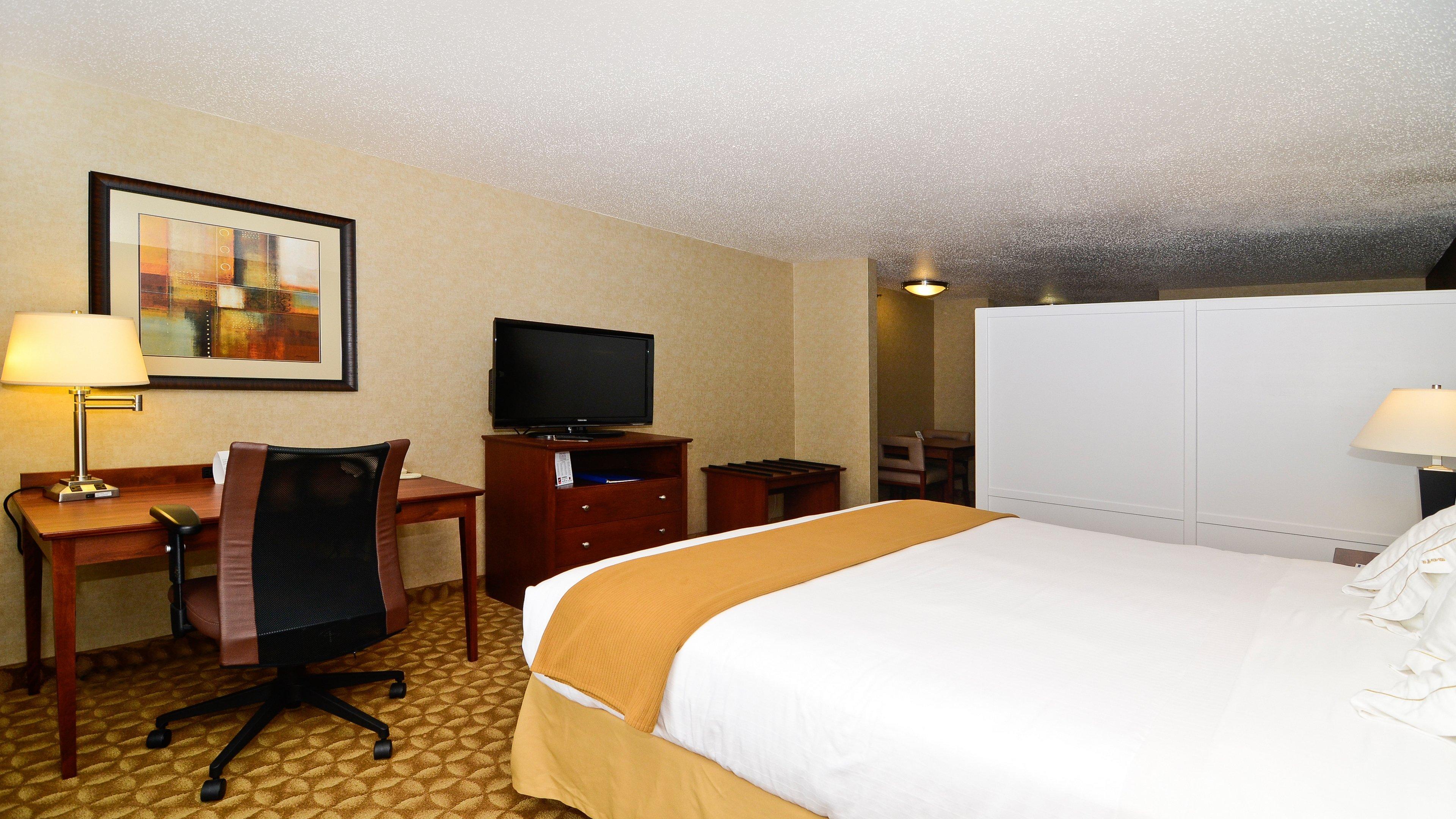 Holiday Inn Express Hotel & Suites Fort Atkinson, An Ihg Hotel Екстериор снимка